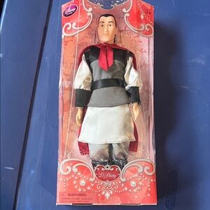 Disney Li Shang Doll in Red and Gray Outfit
